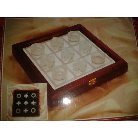 Tres enn raya cristal